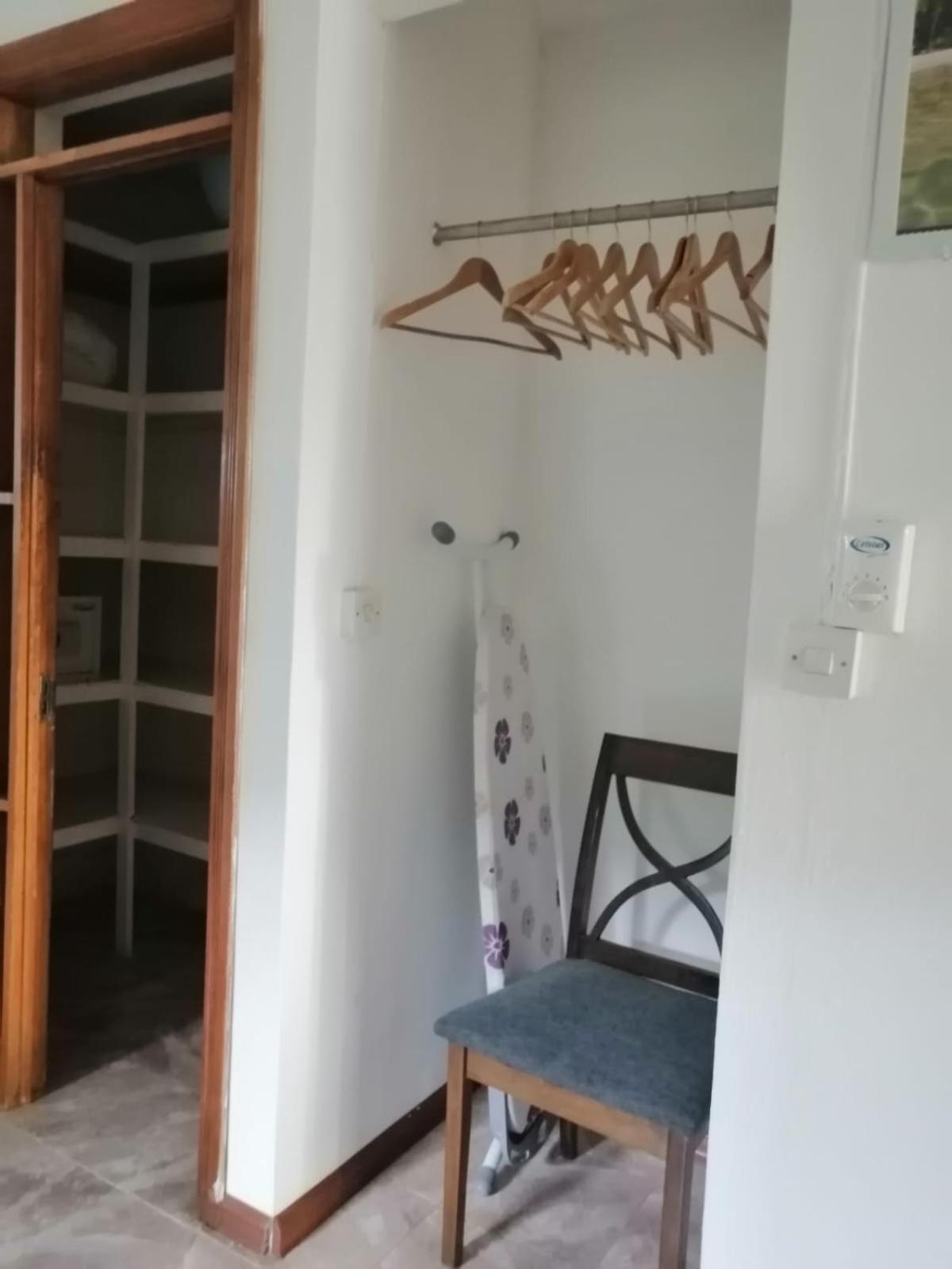 Appartement koeuris à La Gaulette Chambre photo